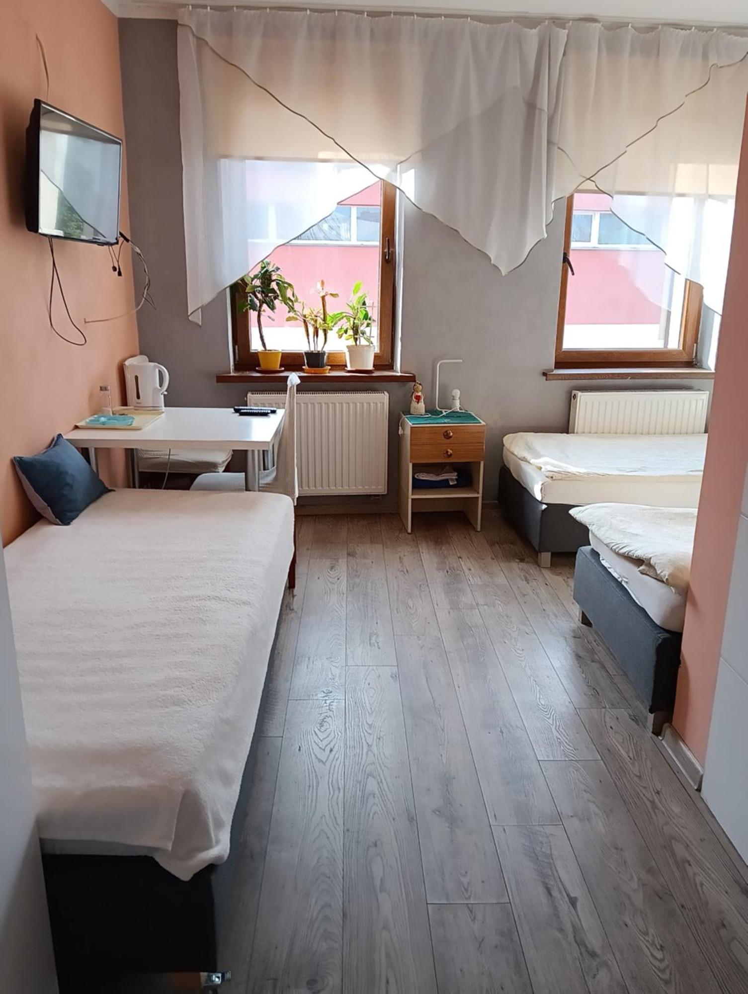 Noclegi Centrum Jelenia Góra Esterno foto